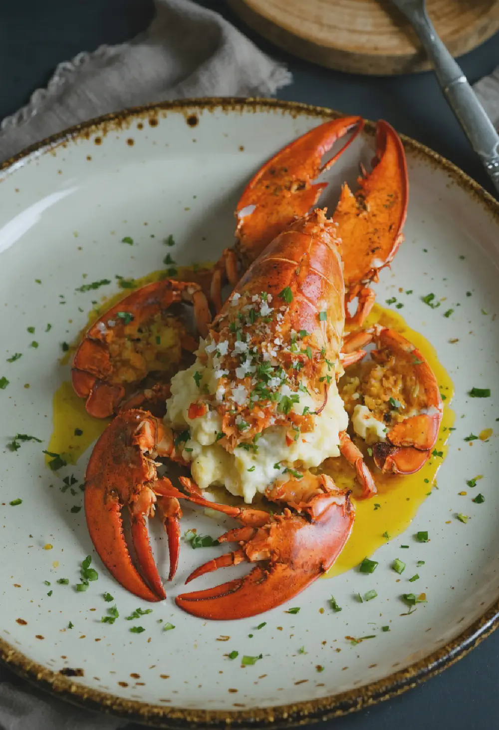 images/lobster-thermidor-1935485843.webp
